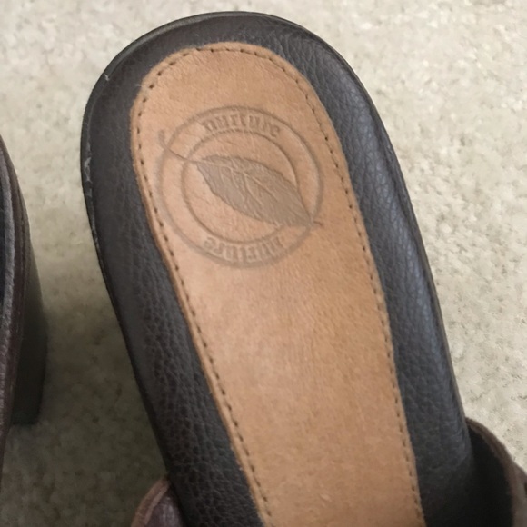 Leather Clogs - Picture 3 of 4